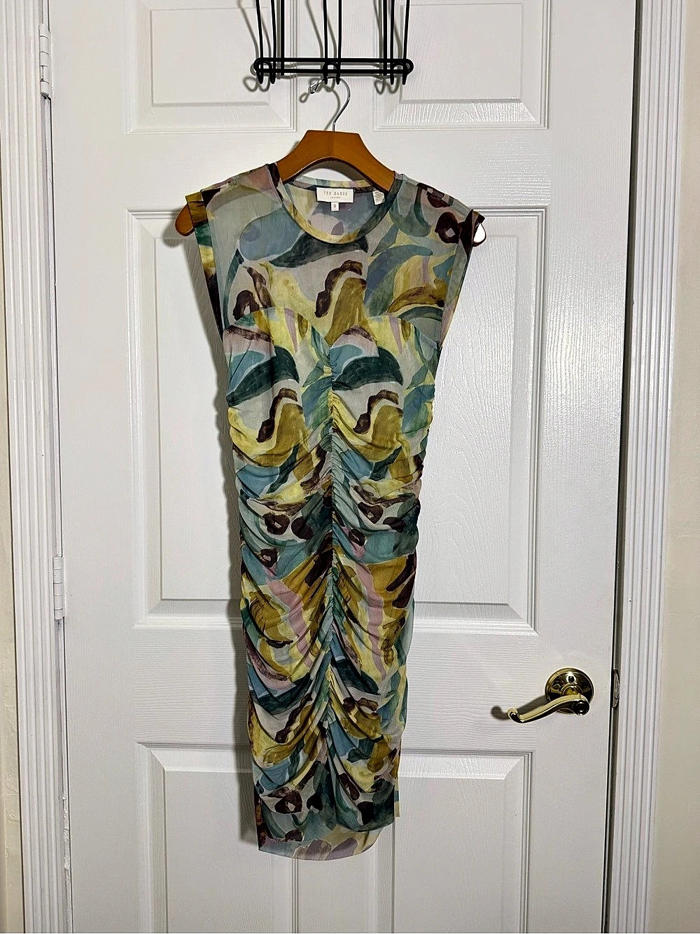 Ted Baker Fitted Abstract Ruched Midi Dress in Green & Yellow. Size 0